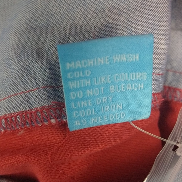 Jeep Embroidered Shorts - Picture 4 of 5